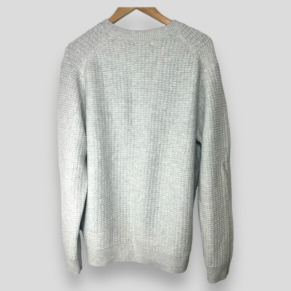 Banana Republic knit Sweater Mens XL Silverish white - Picture 2 of 3